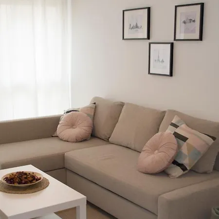 Apartamenticos Torrenueva I דירה סרגוסה