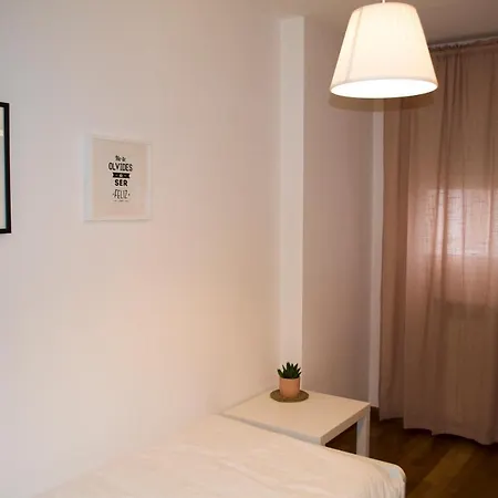 Apartamenticos Torrenueva I דירה סרגוסה
