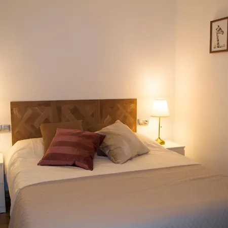 Apartamenticos Torrenueva I דירה סרגוסה
